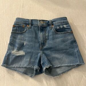 Levi shorts